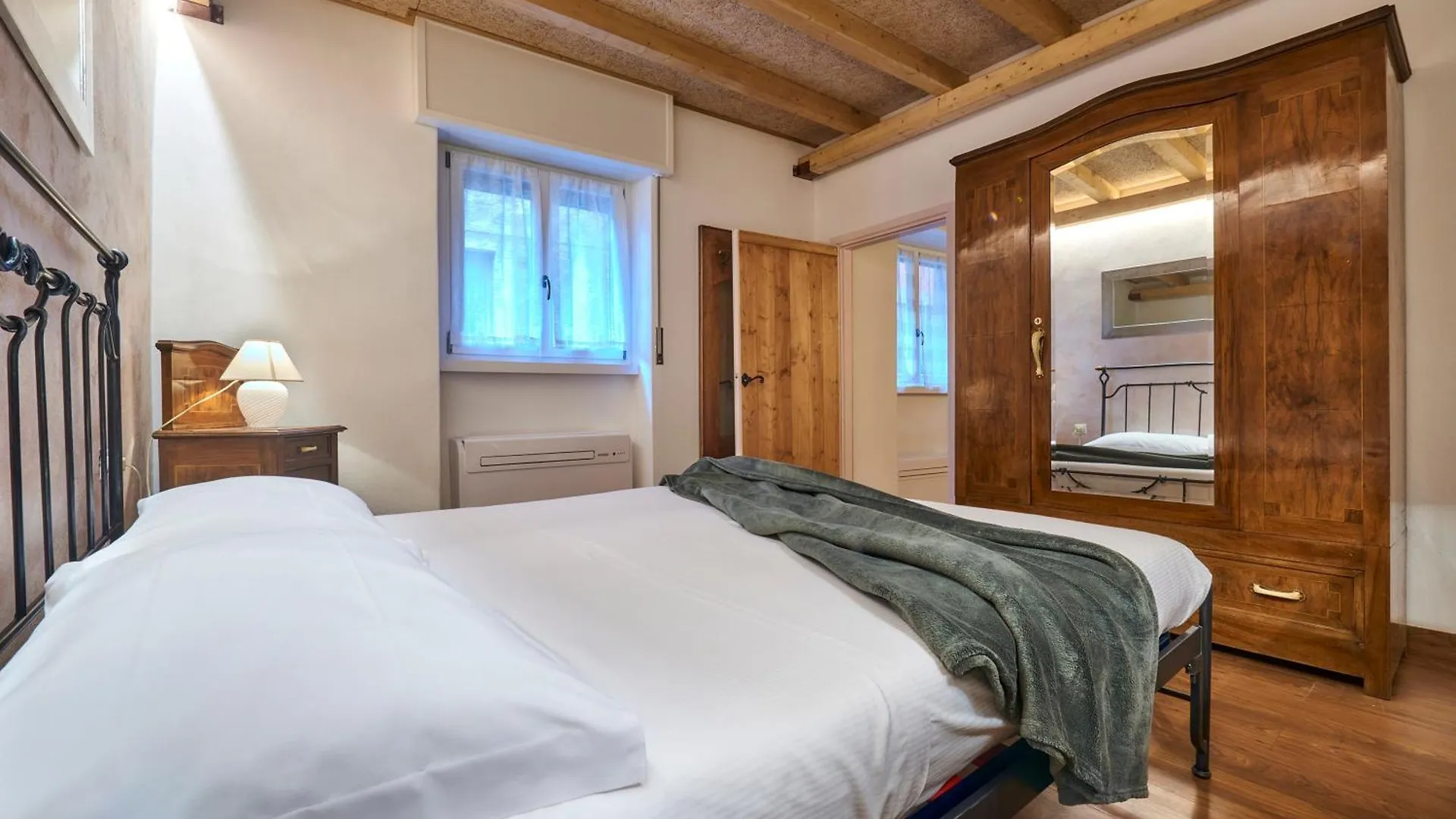 Nyaraló Casa “La Contrada” Villa Varenna Olaszország
